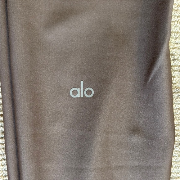 Alo Set - Picture 4 of 5